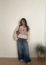 Load image into Gallery viewer, Falling For you Knit Zip-up  (Cream)
